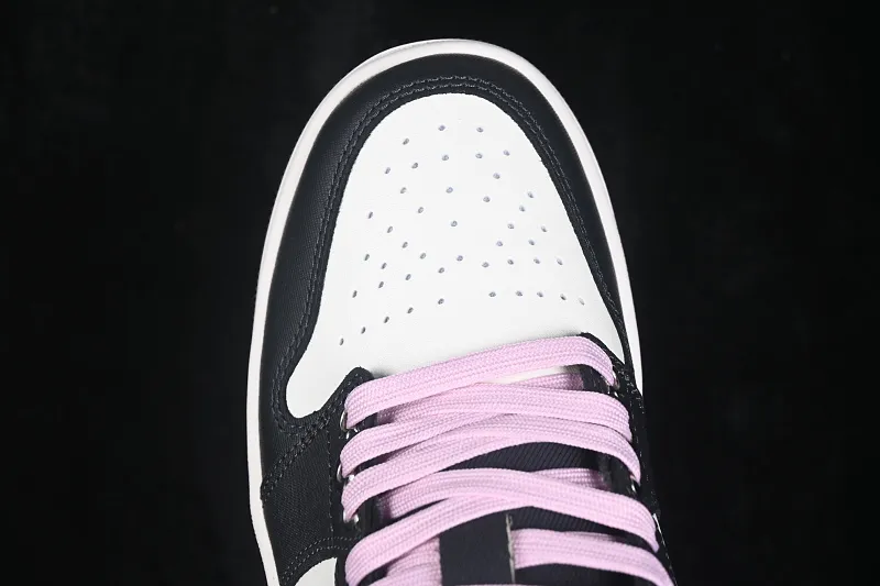 All categories Air Jordan Jordan series basketball shoes Air Jordan 1 Low G version pure original Air Jordan 1 Low AJ1 Joe 1 burst pattern black and white low-top retro culture basketball shoes II0595-001